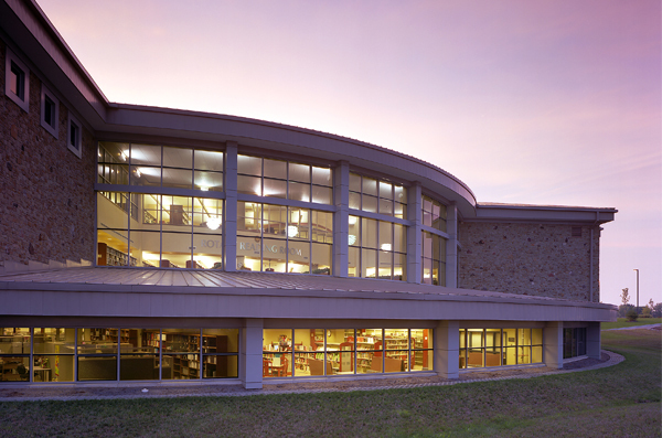 Hamilton East Public Library